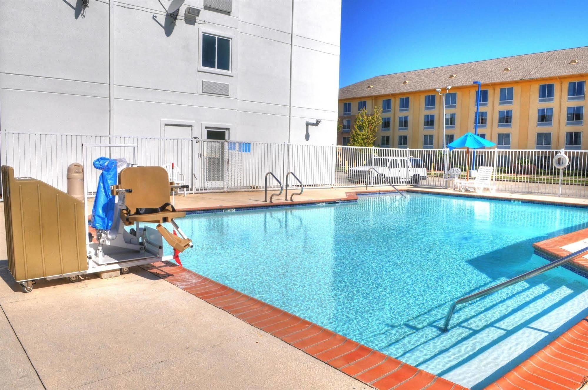 Motel 6-New Orleans, La المظهر الخارجي الصورة