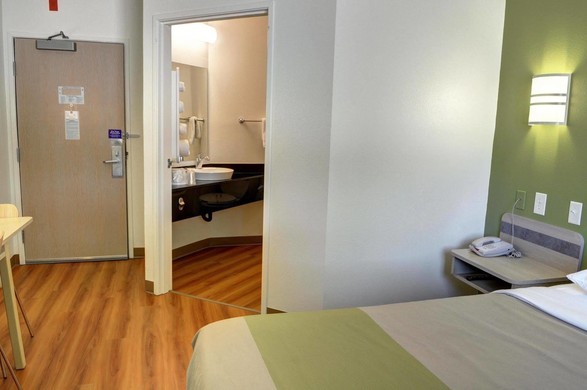 Motel 6-New Orleans, La المظهر الخارجي الصورة